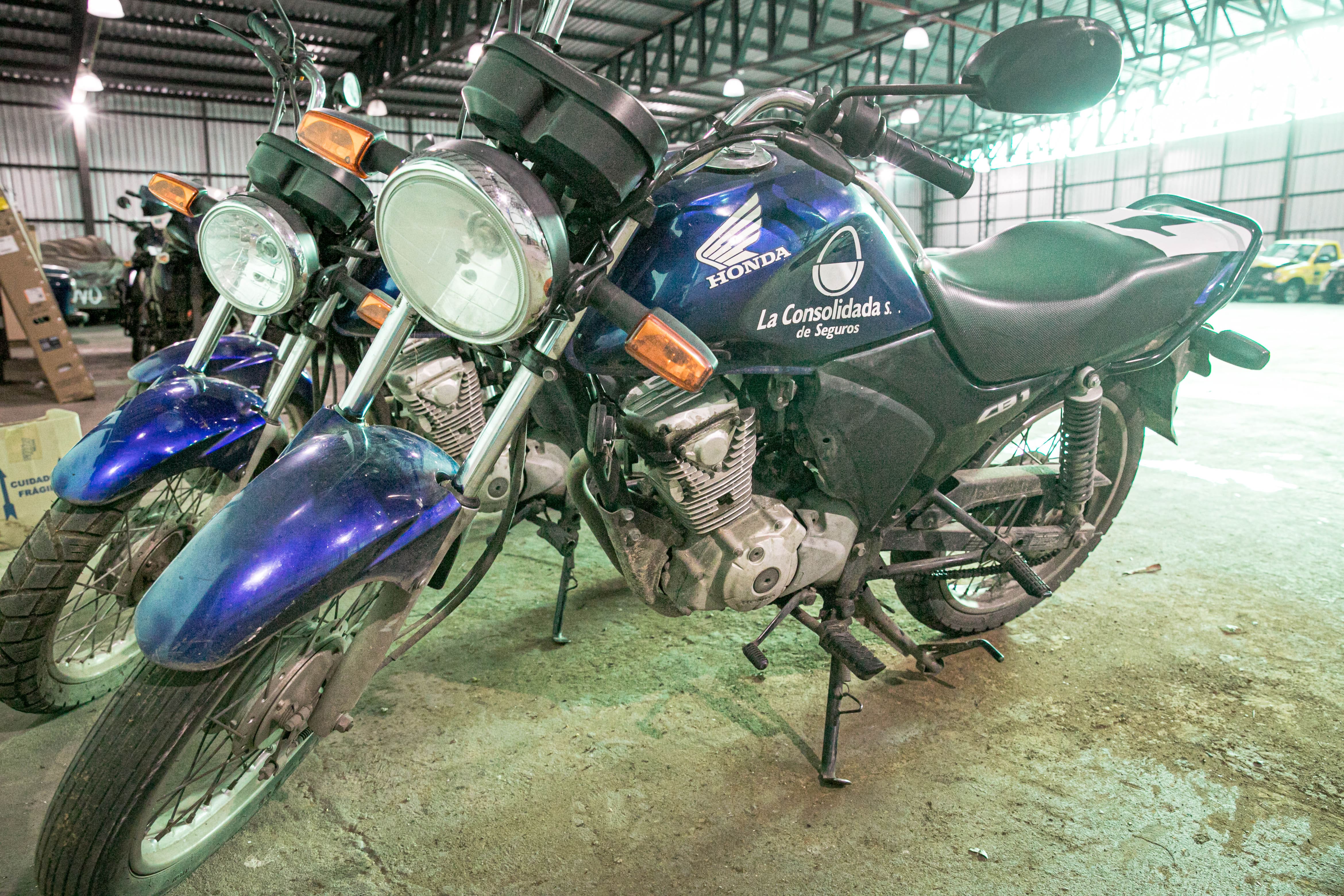Imagen MOVIL CIA. MOTO HONDA CB1