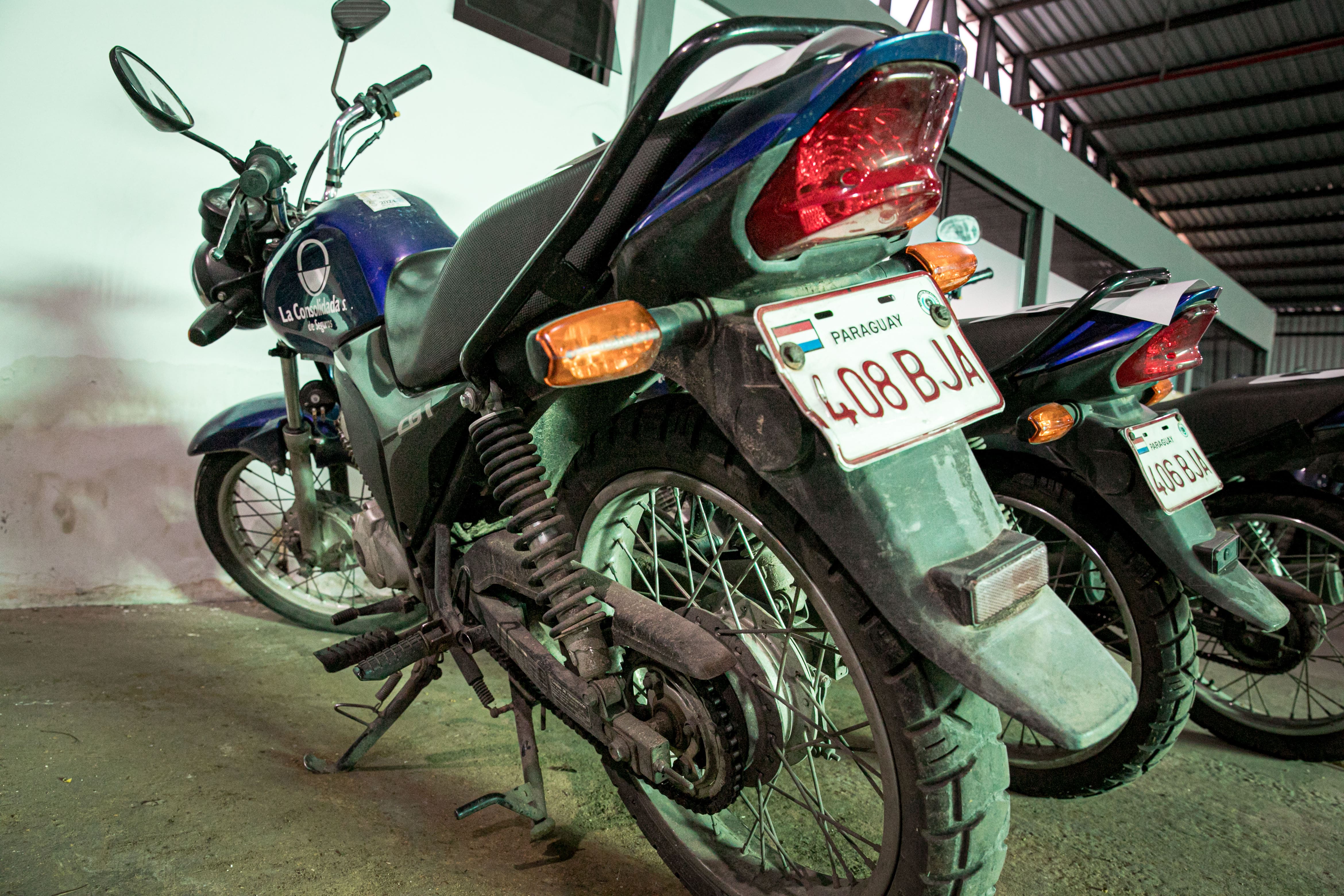 Imagen MOVIL CIA. MOTO HONDA CB1