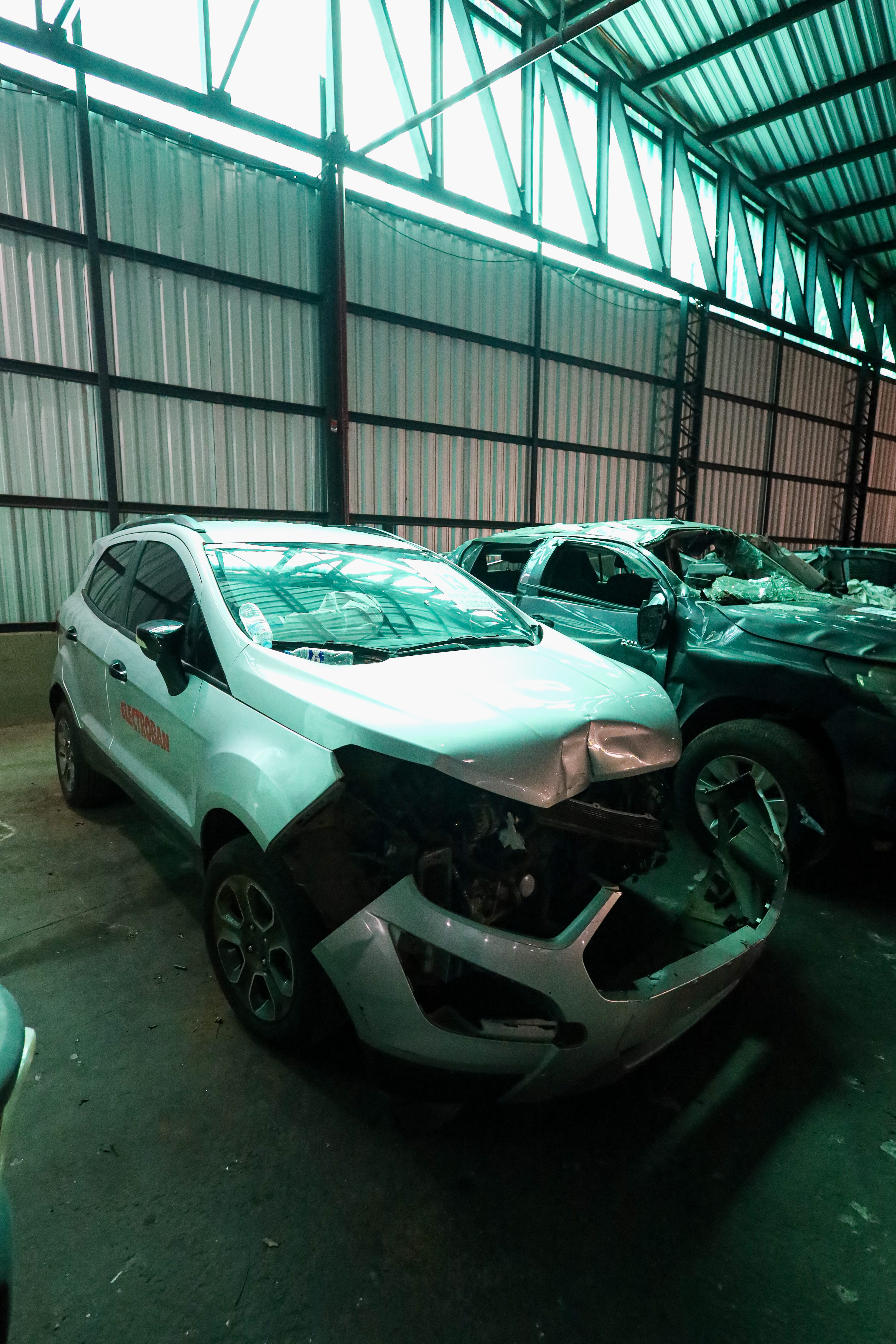 Imagen FORD ECOSPORT (PLATA)