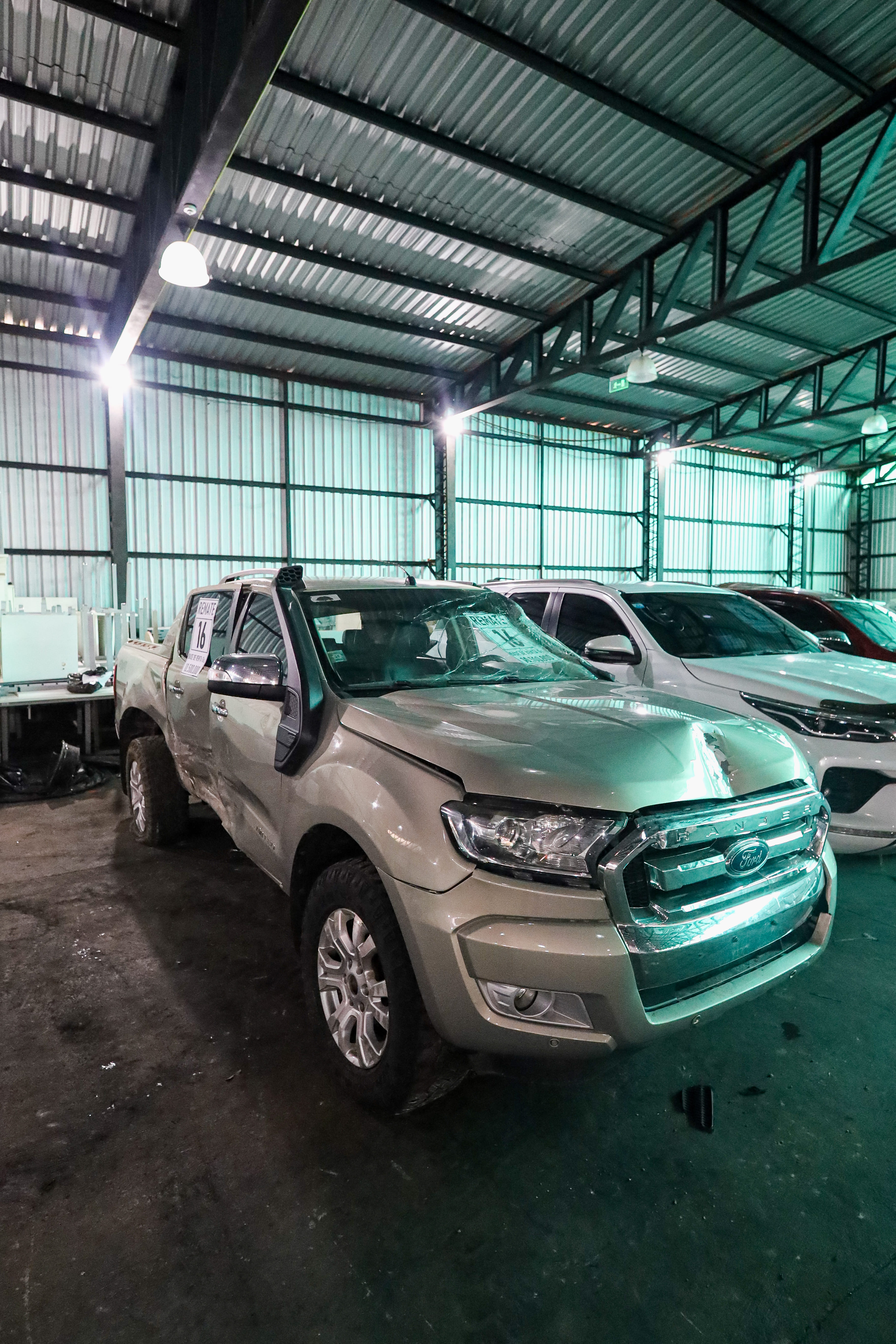 Imagen FORD RANGER (PLATA)