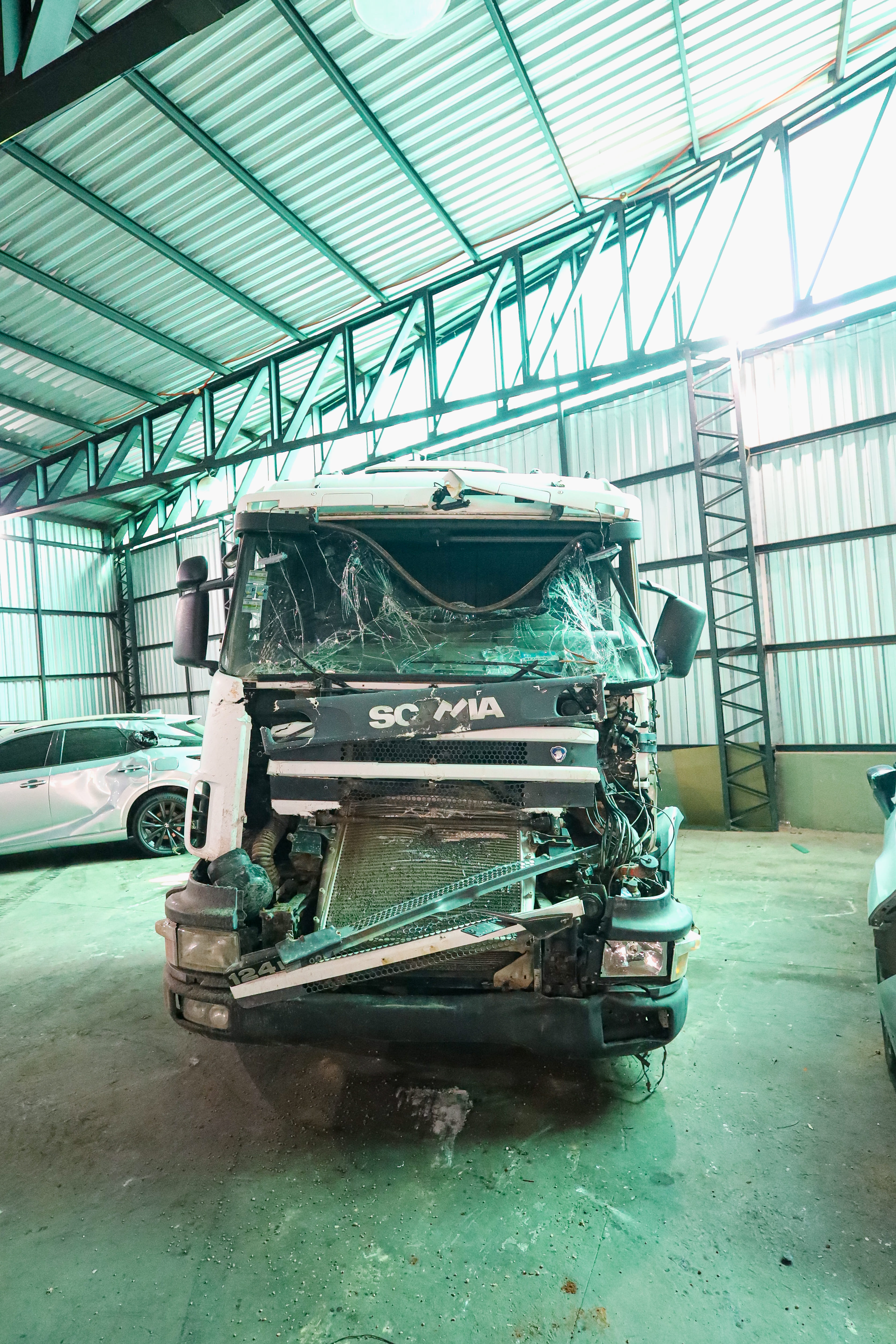 Imagen CAMION SCANIA (BLANCO)