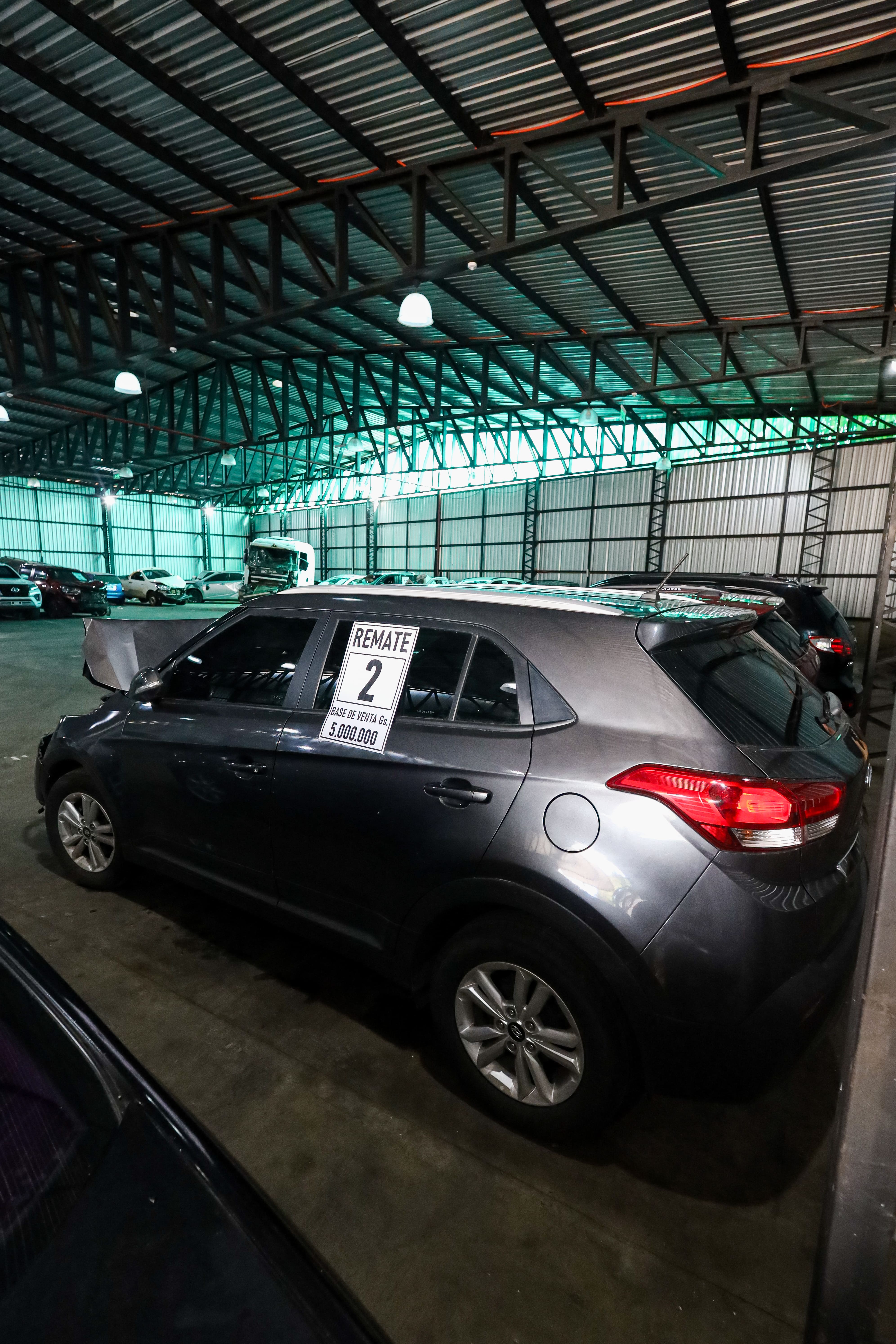 Imagen HYUNDAI CRETA (GRIS)