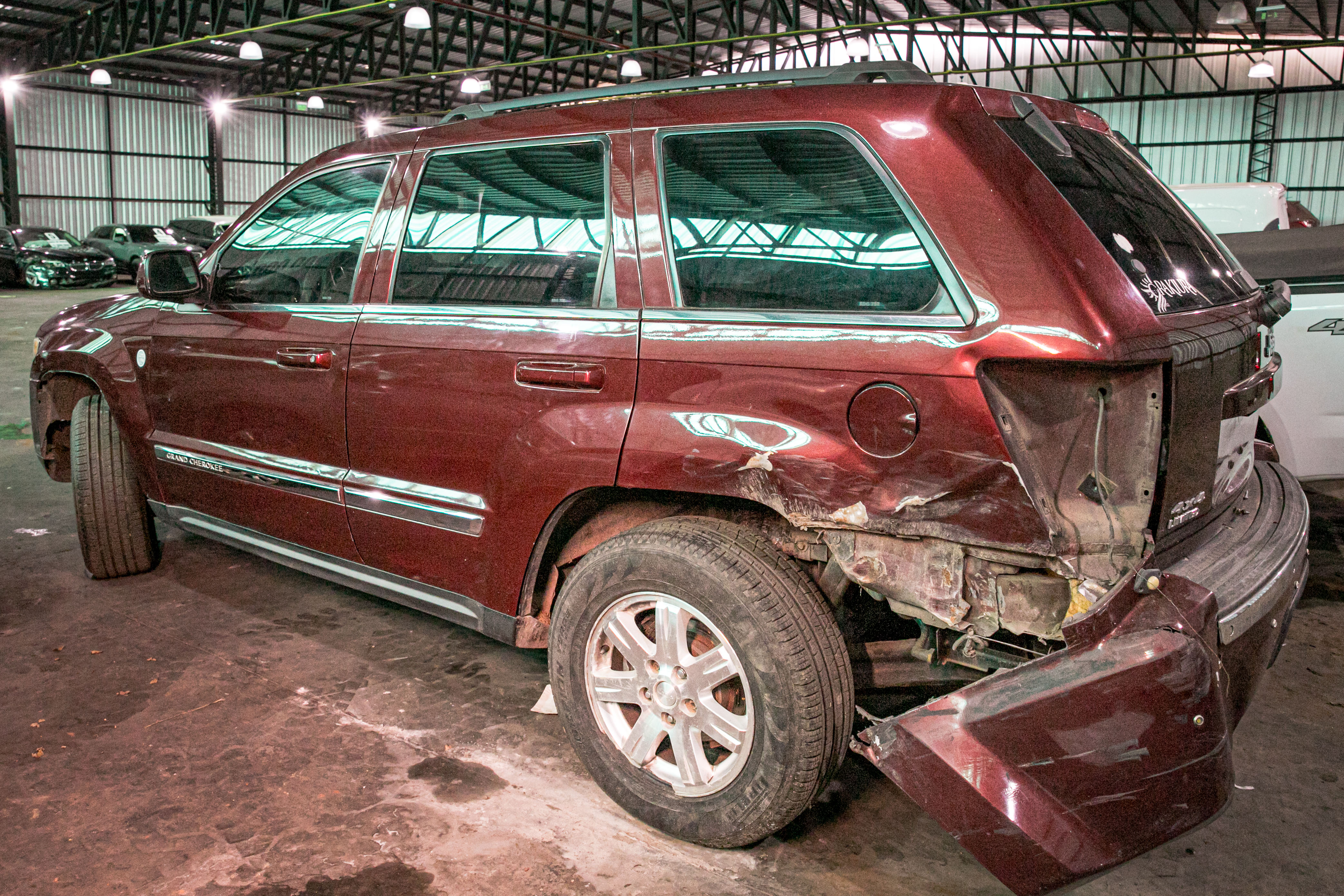 Imagen JEEP GRAND CHEROKEE (BORDÓ)