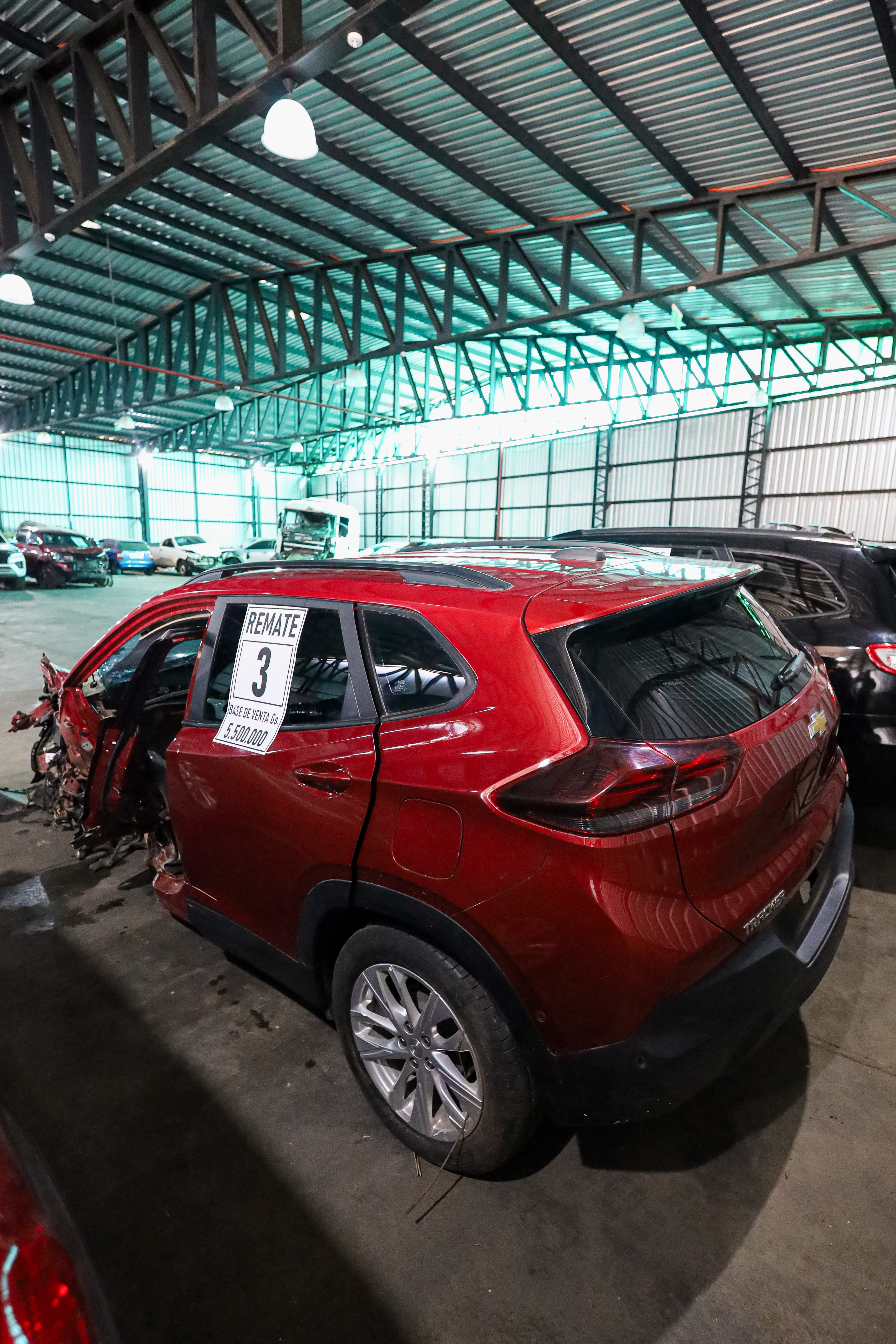 Imagen CHEVROLET TRACKER LTZ (ROJO)