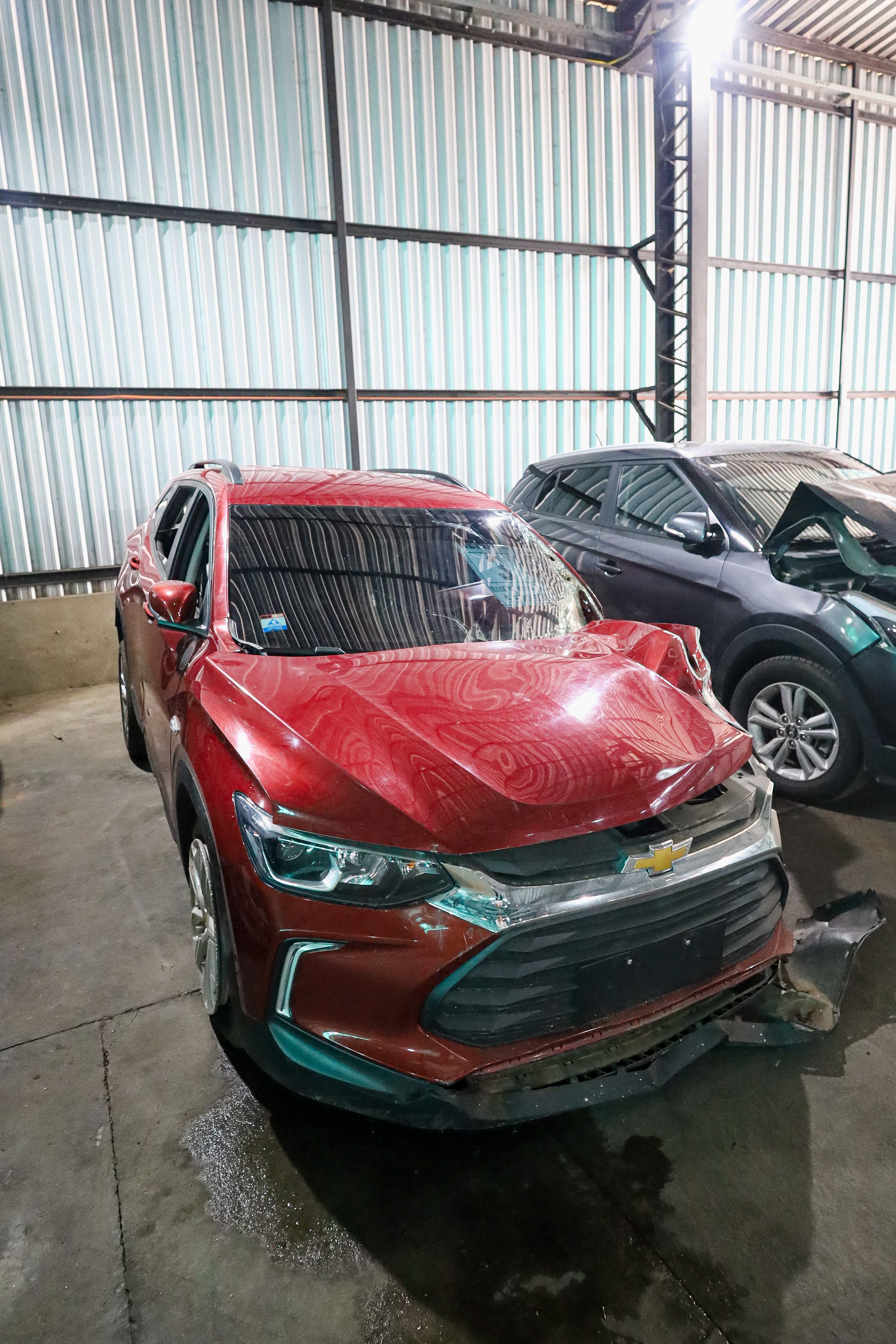 Imagen CHEVROLET TRACKER LTZ (ROJO)