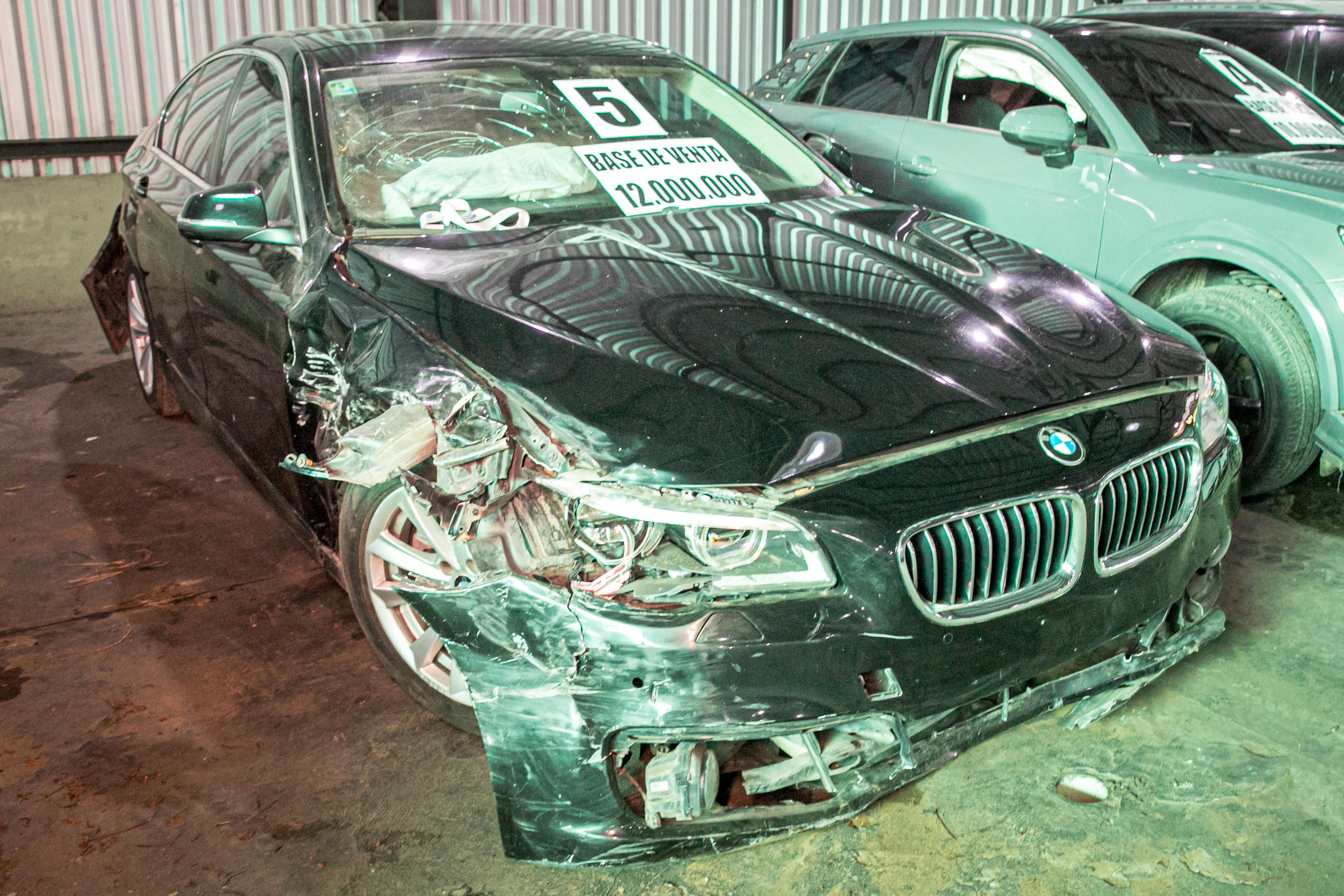 Imagen BMW 520I (NEGRO)