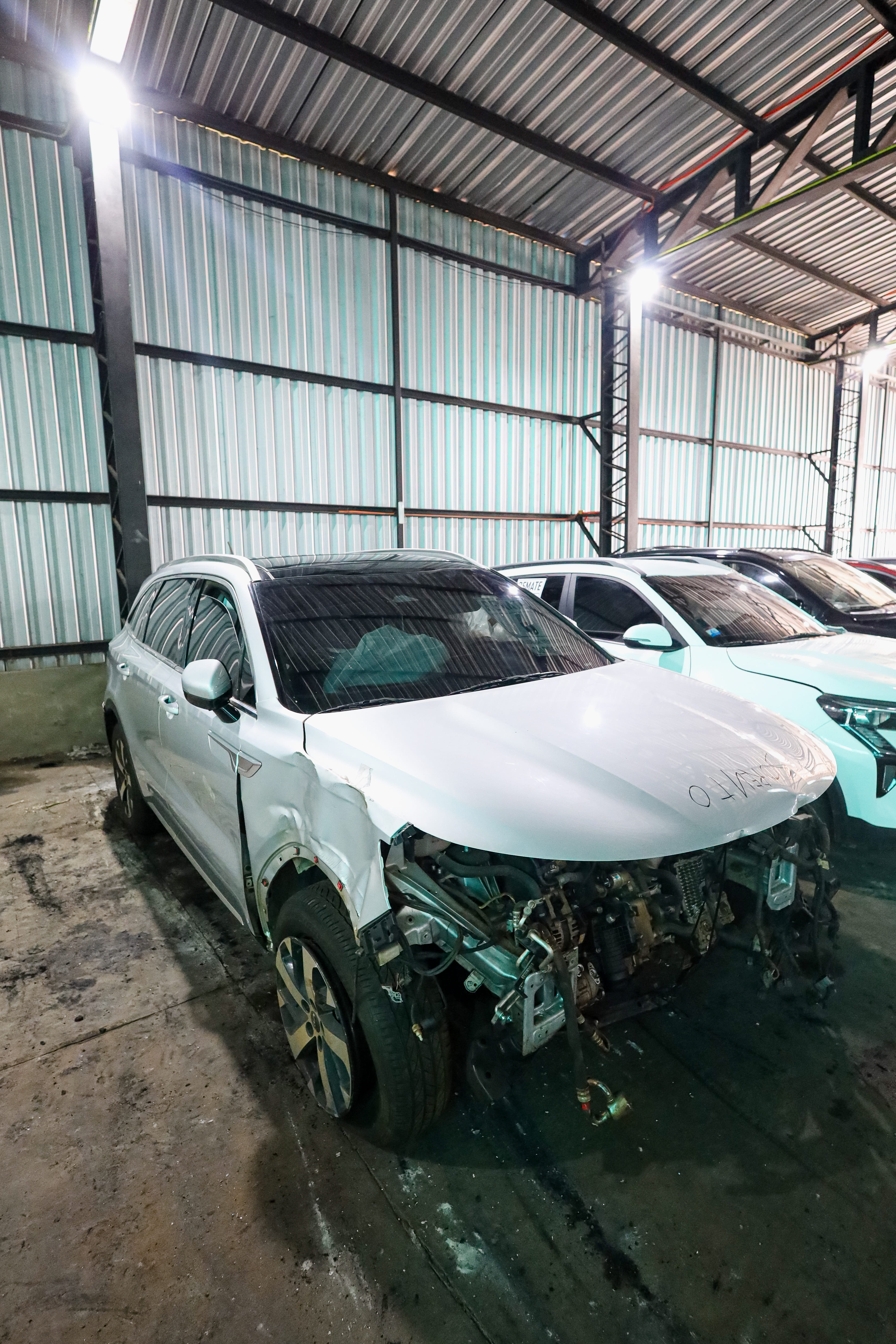 Imagen KIA SORENTO (GRIS)